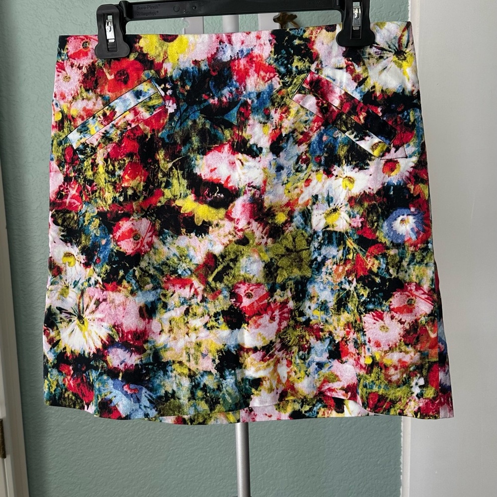 GRACE Garden Party Floral Skirt size 4 flowered skirt lined. Watercolor artist